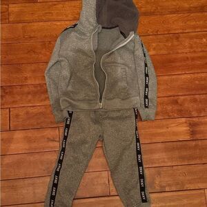 DKNY Gray Sweatpants with‎ Side Stripe